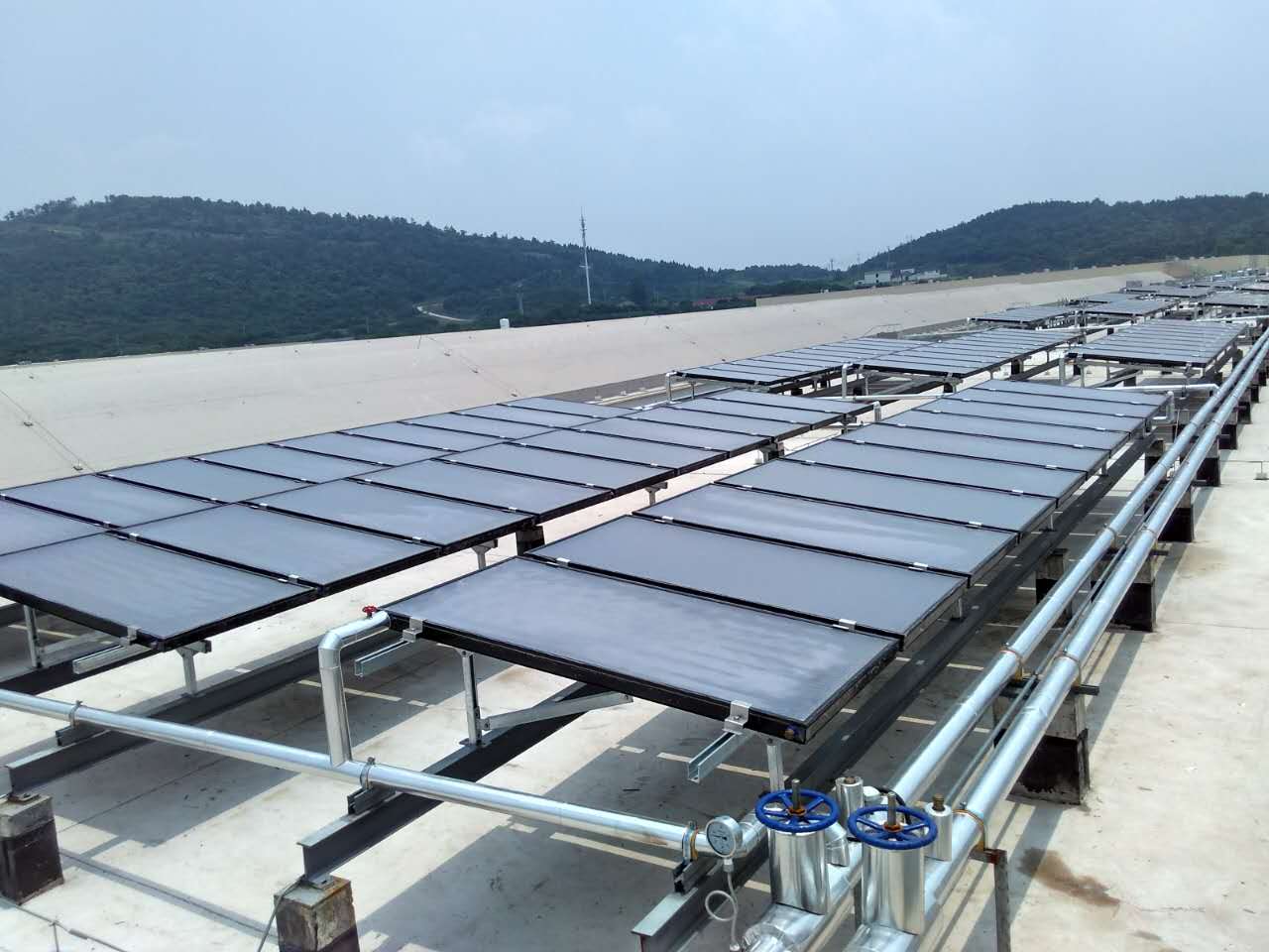 太陽能平板集熱器